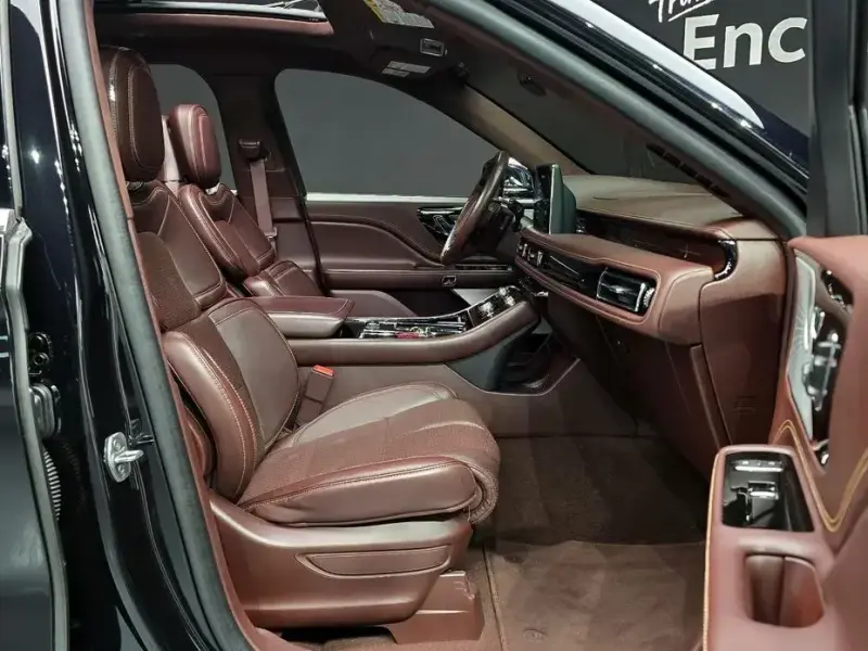 2022 Lincoln Aviator с пробегом 32 337 км