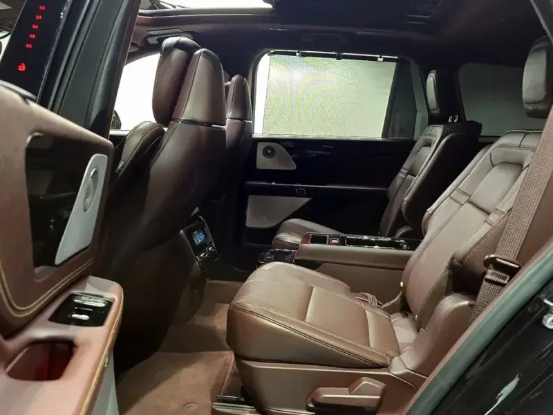 2022 Lincoln Aviator с пробегом 32 337 км