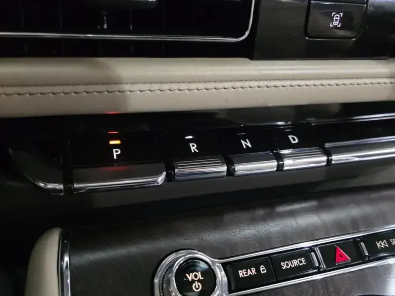 2021 Lincoln Aviator с пробегом 45 235 км