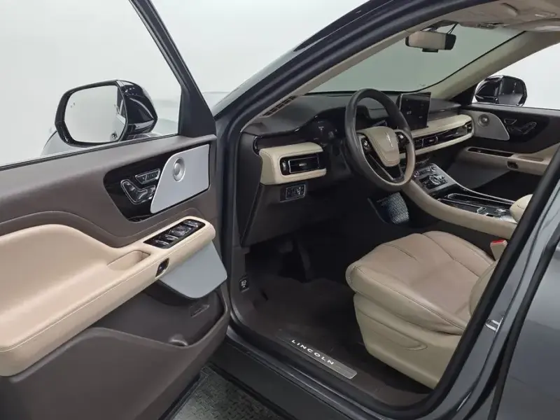 2021 Lincoln Aviator с пробегом 45 235 км