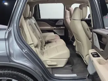 2021 Lincoln Aviator с пробегом 45 235 км