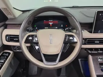 2021 Lincoln Aviator с пробегом 45 235 км