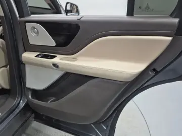 2021 Lincoln Aviator с пробегом 45 235 км