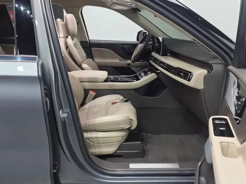 2021 Lincoln Aviator с пробегом 45 235 км