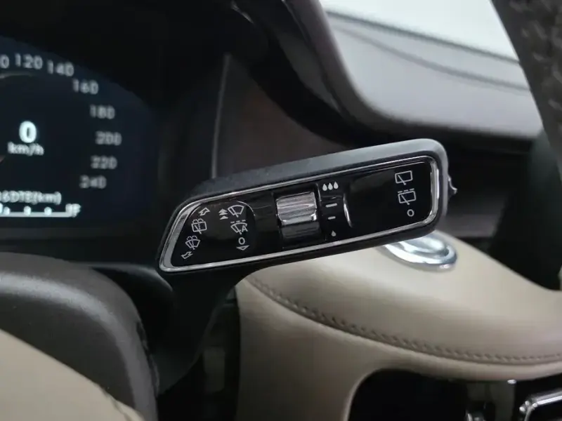 2021 Lincoln Aviator с пробегом 45 235 км