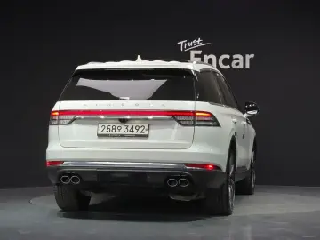 2020 Lincoln Aviator с пробегом 119 875 км