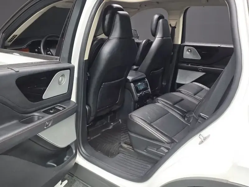 2020 Lincoln Aviator с пробегом 119 875 км