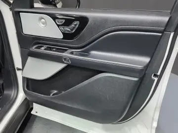 2020 Lincoln Aviator с пробегом 119 875 км