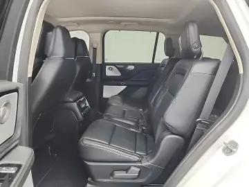 2020 Lincoln Aviator с пробегом 107 607 км