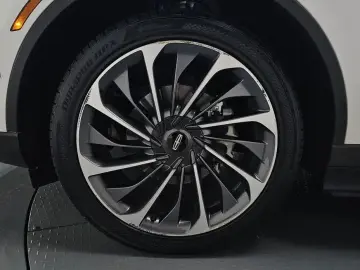 2021 Lincoln Aviator с пробегом 53 990 км