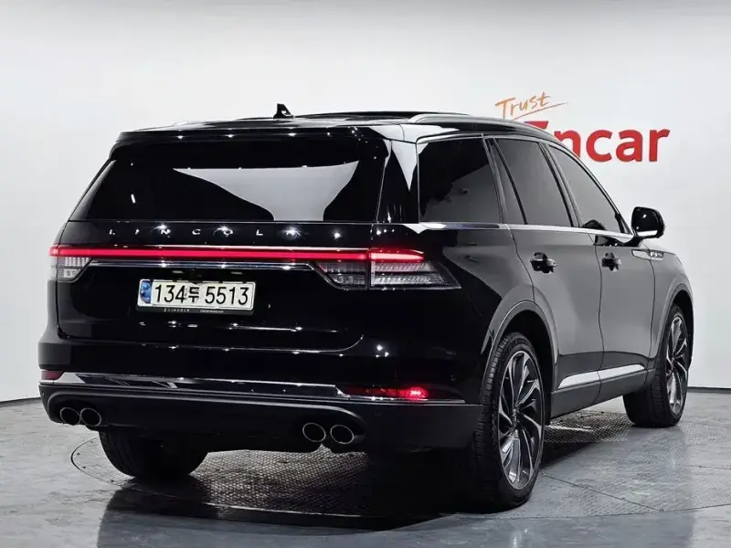 2021 Lincoln Aviator с пробегом 105 281 км