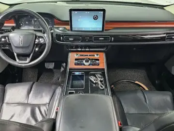 2021 Lincoln Aviator с пробегом 105 281 км