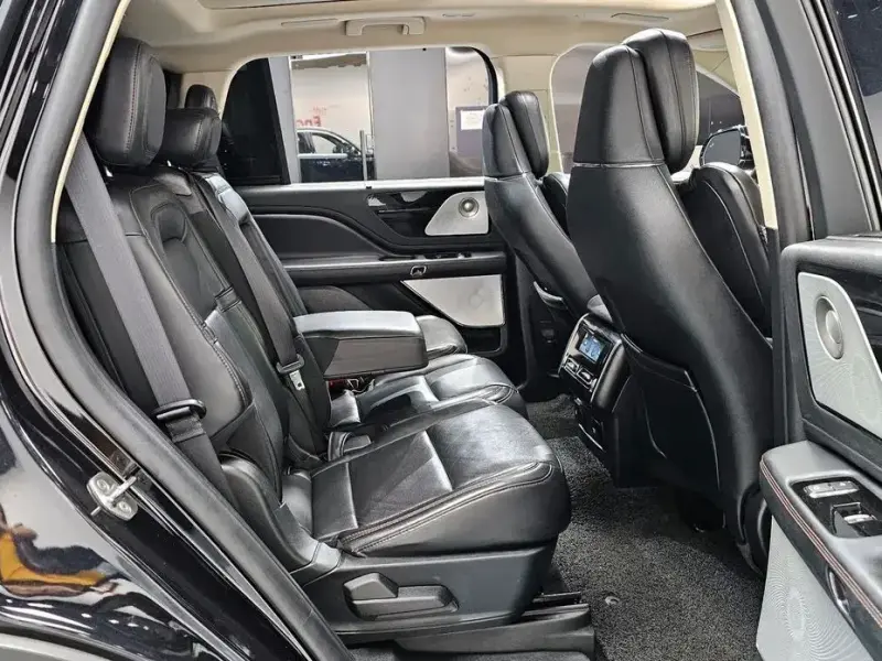 2021 Lincoln Aviator с пробегом 105 281 км