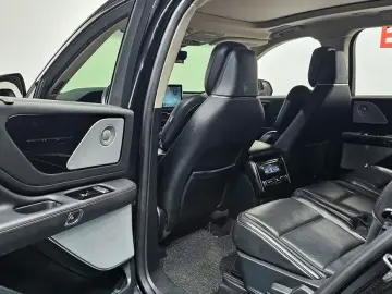 2021 Lincoln Aviator с пробегом 105 281 км