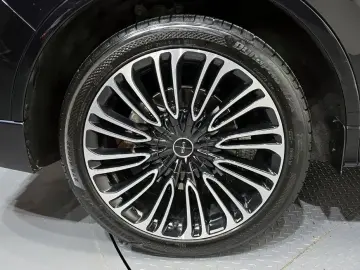 2020 Lincoln Aviator с пробегом 116 563 км