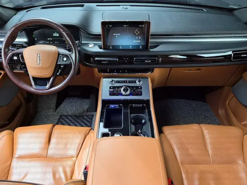 2020 Lincoln Aviator с пробегом 116 563 км