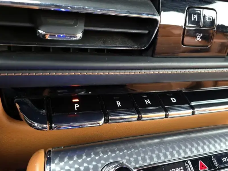 2020 Lincoln Aviator с пробегом 116 563 км