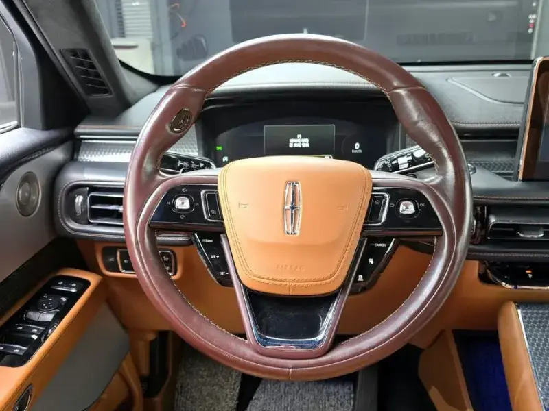 2020 Lincoln Aviator с пробегом 116 563 км