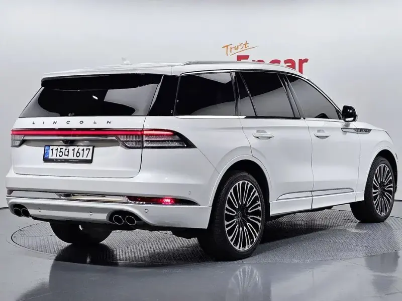 2022 Lincoln Aviator с пробегом 60 695 км