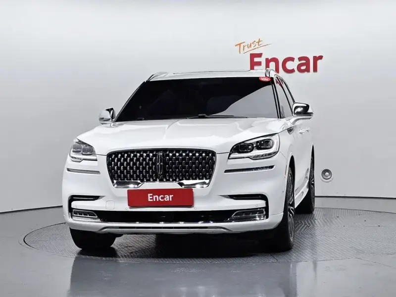 2022 Lincoln Aviator с пробегом 60 695 км