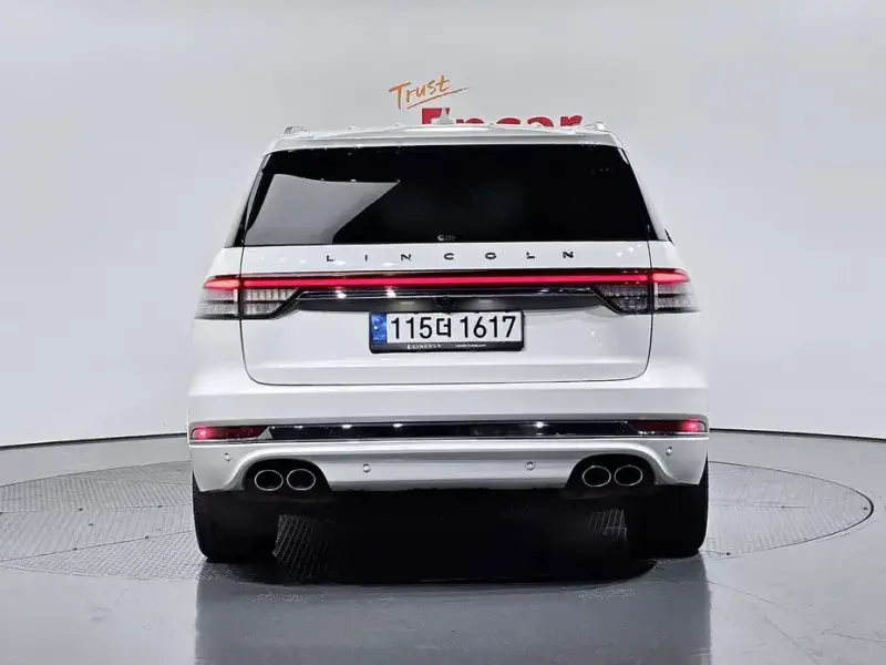 2022 Lincoln Aviator с пробегом 60 695 км