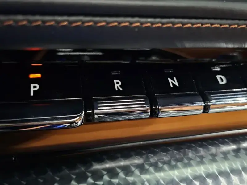 2022 Lincoln Aviator с пробегом 60 695 км