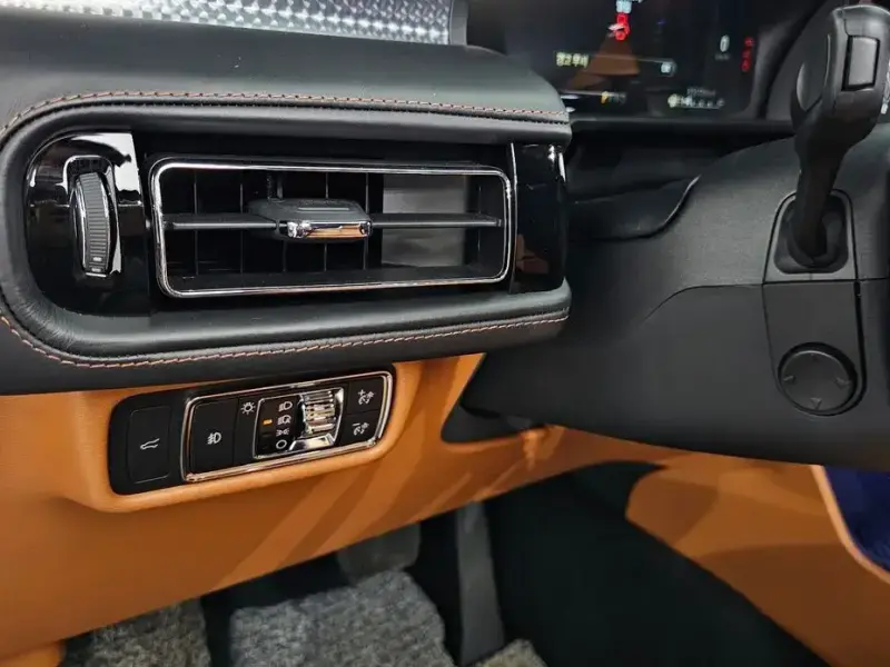 2022 Lincoln Aviator с пробегом 60 695 км