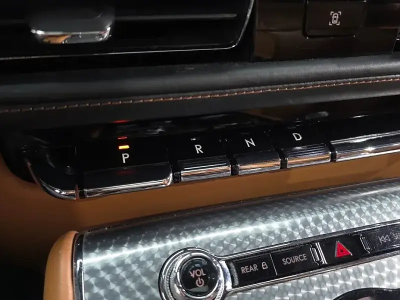 2021 Lincoln Aviator с пробегом 72 545 км