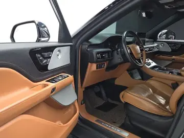 2021 Lincoln Aviator с пробегом 72 545 км