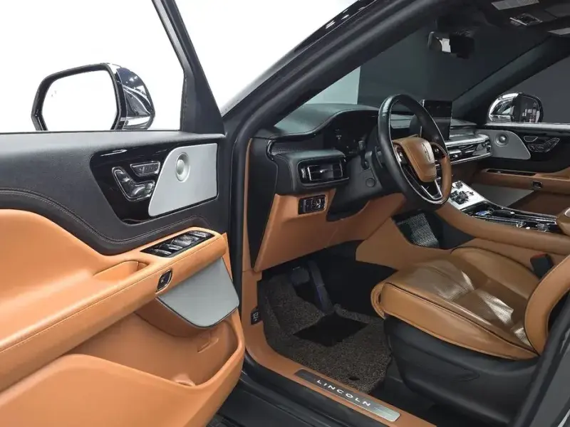 2021 Lincoln Aviator с пробегом 72 545 км