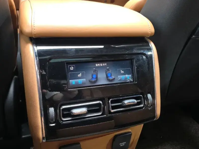 2021 Lincoln Aviator с пробегом 72 545 км
