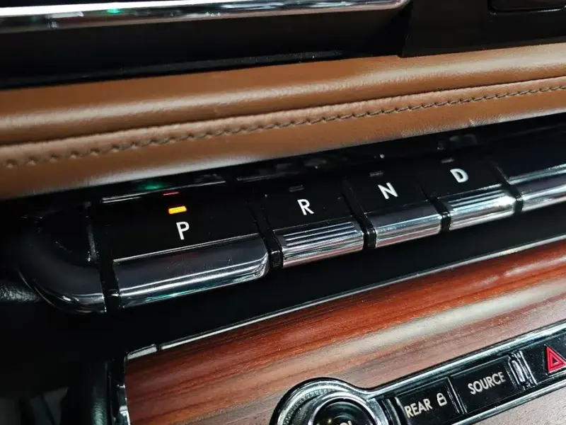 2021 Lincoln Aviator с пробегом 69 124 км