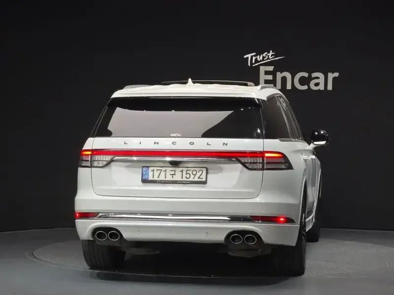 2021 Lincoln Aviator с пробегом 42 697 км