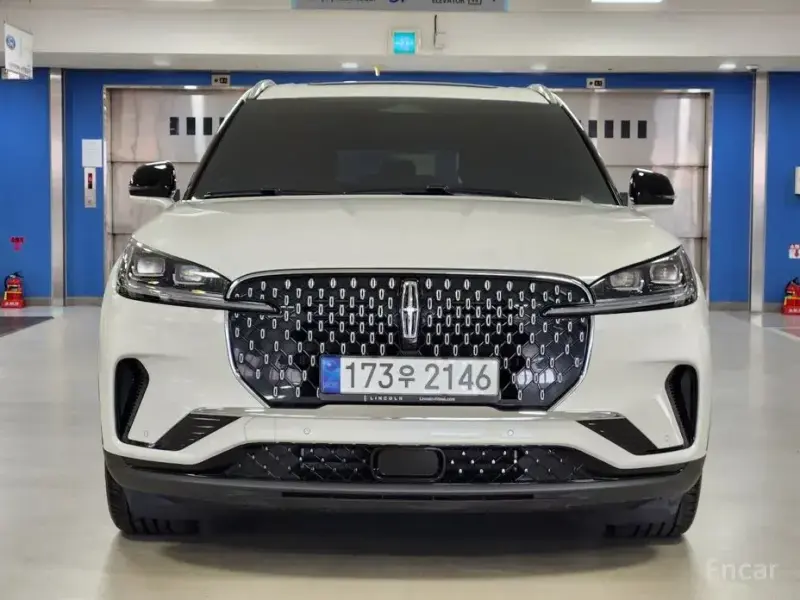 2024 Lincoln Aviator с пробегом 18 503 км