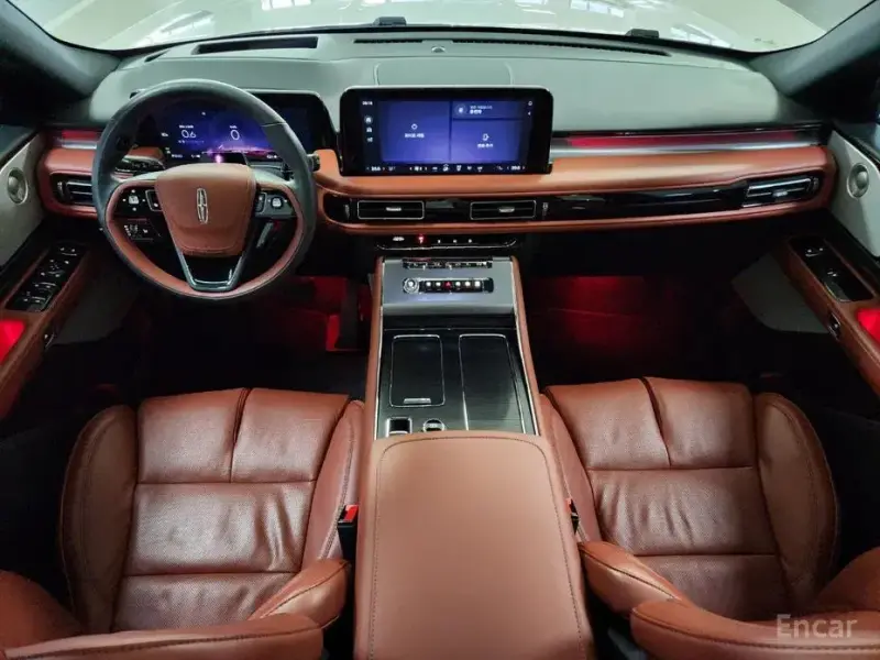 2024 Lincoln Aviator с пробегом 18 503 км