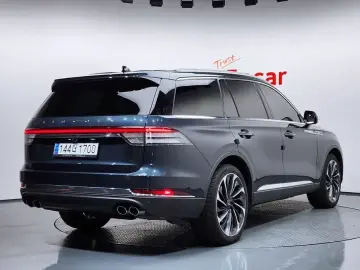 2023 Lincoln Aviator с пробегом 37 878 км