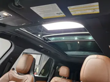 2023 Lincoln Aviator с пробегом 37 878 км