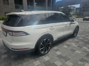 2025 Lincoln Aviator с пробегом 16 500 км