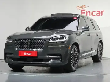 Lincoln Aviator