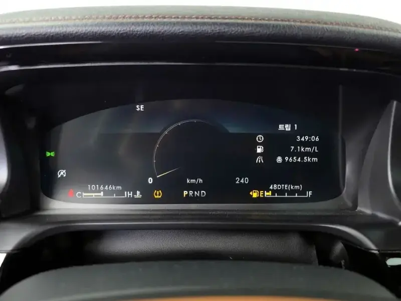 2021 Lincoln Aviator с пробегом 101 646 км
