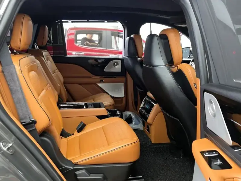 2021 Lincoln Aviator с пробегом 101 646 км