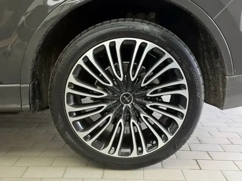 2021 Lincoln Aviator с пробегом 101 646 км