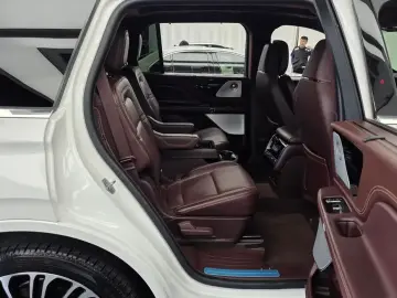 2022 Lincoln Aviator с пробегом 50 804 км