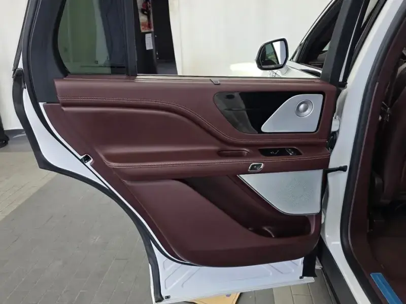 2022 Lincoln Aviator с пробегом 50 804 км