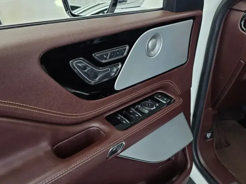 2022 Lincoln Aviator с пробегом 50 804 км