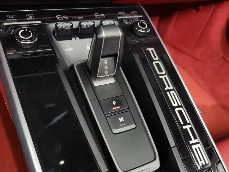 2022 Porsche 911 с пробегом 53 089 км