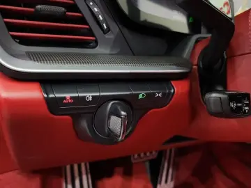 2022 Porsche 911 с пробегом 53 089 км