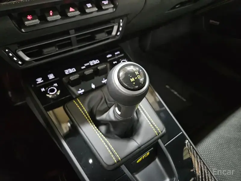 2022 Porsche 911 GT3 с пробегом 12 400 км