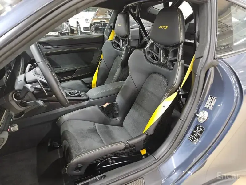 2022 Porsche 911 GT3 с пробегом 12 400 км