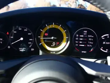 2024 Porsche 911 с пробегом 2 800 км